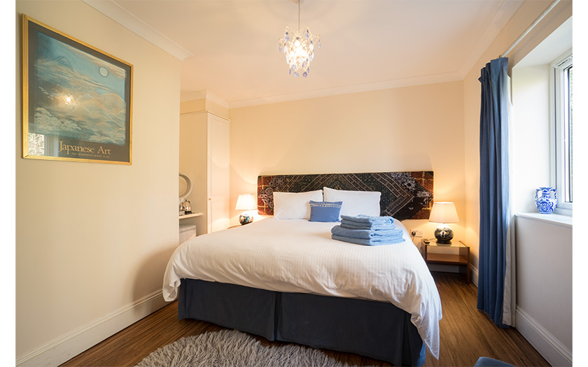 Westwood-Self-Catering-Whole-House-Rent-Sleeps-16-Lyme-Regis-Turquoise